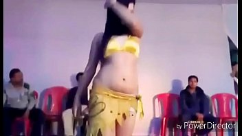 Hot desi dance Tip Tip Barsa Pani Uncensored