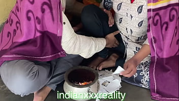 सबसे अच्छा चिंटू की अम्मा xxx नं। 2 साफ हिंदी आवाज में चुदाई