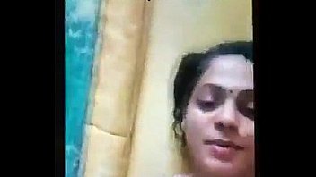 desi housewife calling boyfriend on webcam for big penis and masturbation