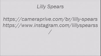 Deliciosa Lilly Spears rebolando gostoso