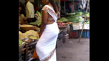 white saree aunty 8